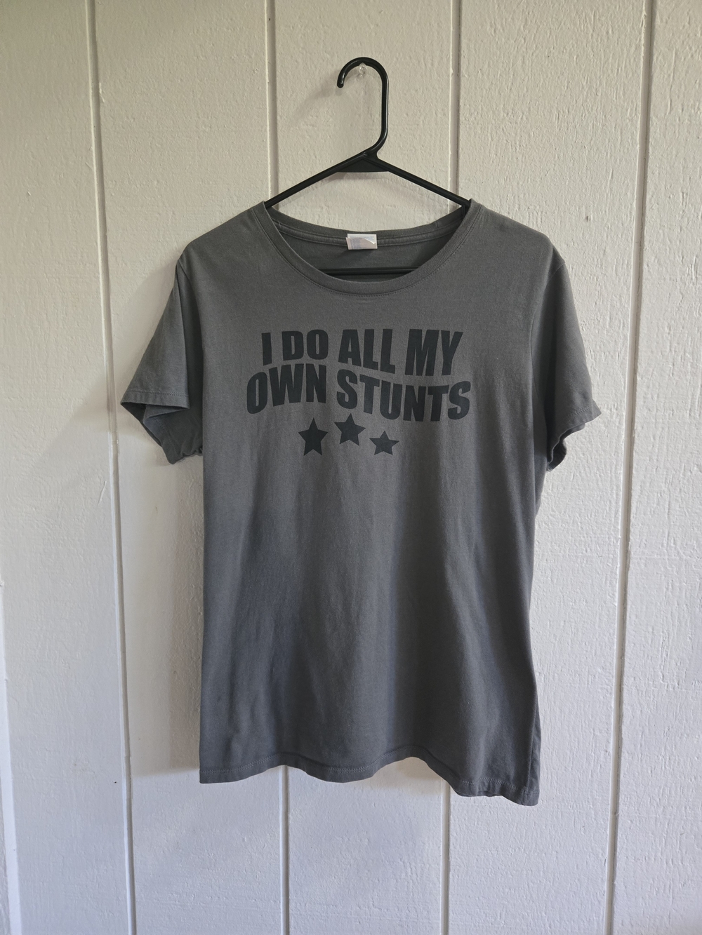 Women's Gray Graphic Tee - I Do All My Own Stunts